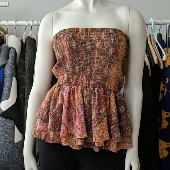 5/$45 Peplum Paisley Tube Top - Picture 1 of 2